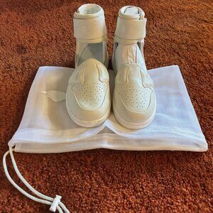 Nike Air Jordan 1 Lover XX The 1 Reimagined Off-White/White Women's Sz 6US NIB